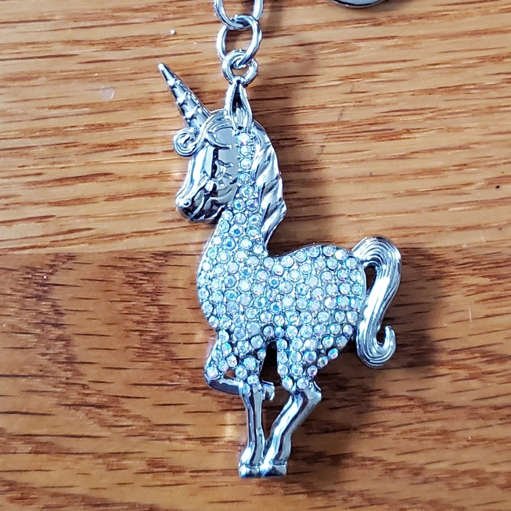 Silver unicorn key chain sparkly crystals NWT lobster claw and key ring
